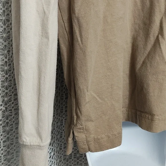 Abercrombie & Fitch Two-Tone Long Sleeve Shirt - Picture 3 of 10